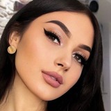 Jajaneel4C from Roma | Woman | 31 years old | Sagittarius