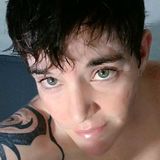 Ang from Moline | Woman | 48 years old | Capricorn