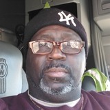 Everettharribp from Birmingham | Man | 60 years old | Aquarius