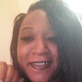 Viv from Rockford | Woman | 49 years old | Virgo