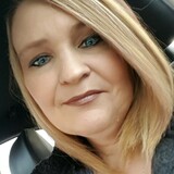 Wendy from Clarksville | Woman | 53 years old | Gemini