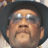Frankrwilliauq from Maplewood | Man | 65 years old | Aquarius