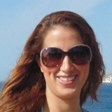 Amal from Aalst | Woman | 45 years old | Leo