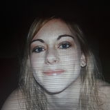 Valeriev from Ichtegem | Woman | 29 years old | Cancer