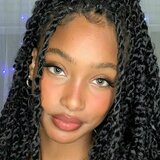 Jegdusbsu1B from Charleston | Woman | 24 years old | Capricorn