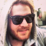 Luca from Como | Man | 33 years old | Taurus