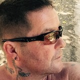 Longa from Southampton | Man | 65 years old | Aries