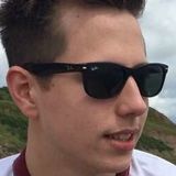Lewis from Holmfirth | Man | 27 years old | Cancer