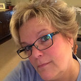 Dee from Kinderhook | Woman | 60 years old | Leo
