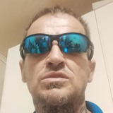 Robertrowe19B from Sydney | Man | 49 years old | Capricorn