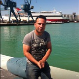 Sami from Köln | Man | 42 years old | Aries