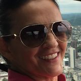 Faa from Toledo | Woman | 58 years old | Taurus