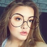 Sarah from Paisley | Woman | 28 years old | Cancer