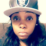 Pbowie from Denver | Woman | 40 years old | Aries