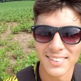 Henrique from Campo Largo | Man | 25 years old | Capricorn