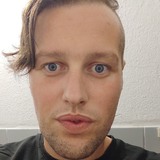 1Bigewc from Rijeka | Man | 27 years old | Cancer