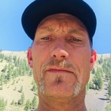 Mcarthur51B from New York City | Man | 49 years old | Aquarius