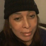 Estrelita8Kv from Singapore | Woman | 56 years old | Gemini