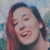 Rox from Catania | Woman | 25 years old | Taurus