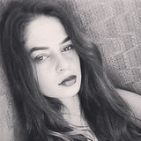 Anna from Cluj-Napoca | Woman | 28 years old | Cancer