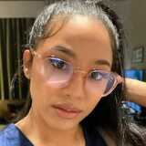 Isabella from Singapore | Woman | 40 years old | Libra