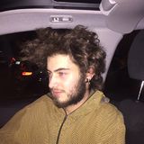 Droiser from Messina | Man | 31 years old | Capricorn