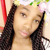 Dom from Omaha | Woman | 29 years old | Capricorn