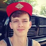 Austin from Newton | Man | 25 years old | Cancer