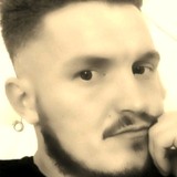Shpejtimaliu5W from Tirana | Man | 32 years old | Leo