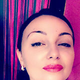 Honneycro from Bern | Woman | 43 years old | Gemini