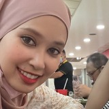 Az from Singapore | Woman | 37 years old | Aries