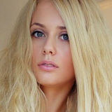 Andreaa from Bucuresti | Woman | 40 years old | Sagittarius