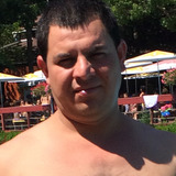 Jose from Amityville | Man | 44 years old | Libra