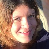 Ana from Sao Jose dos Pinhais | Woman | 35 years old | Gemini