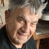 Edcastillo19Gr from Bellevue | Man | 85 years old | Aquarius