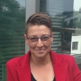 Priske from Gent | Woman | 44 years old | Leo