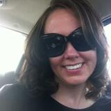 Iris from Albany | Woman | 33 years old | Aries