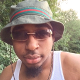 Lorenzo from Laurel | Man | 33 years old | Capricorn