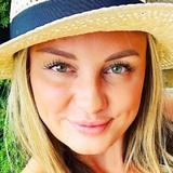 Ckrzx07Xg from Las Vegas | Woman | 39 years old | Sagittarius