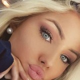S10 from Knoxville | Woman | 23 years old | Sagittarius