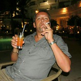 Maxmay from Quarto | Man | 55 years old | Cancer
