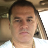 Los from Bellerose | Man | 53 years old | Aquarius