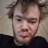 Tm15J from Gardner | Man | 21 years old | Aries
