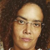 Ict from Aveiro | Woman | 44 years old | Aquarius
