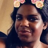 Essbee from Nottingham | Woman | 30 years old | Aquarius