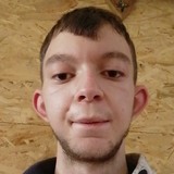 Esquissepouce8 from Couvin | Man | 22 years old | Aquarius