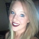 Ashley from Belleville | Woman | 34 years old | Leo