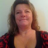 Raelynn from Oxford | Woman | 51 years old | Aries