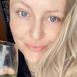 Forsonmabe4P from Zurich | Woman | 37 years old | Gemini
