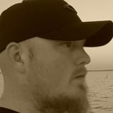 Aarbear from Neenah | Man | 34 years old | Gemini